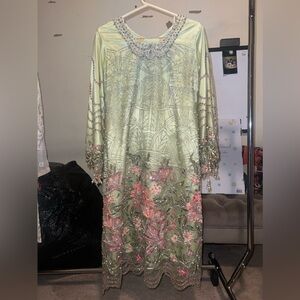 3 piece large green dress